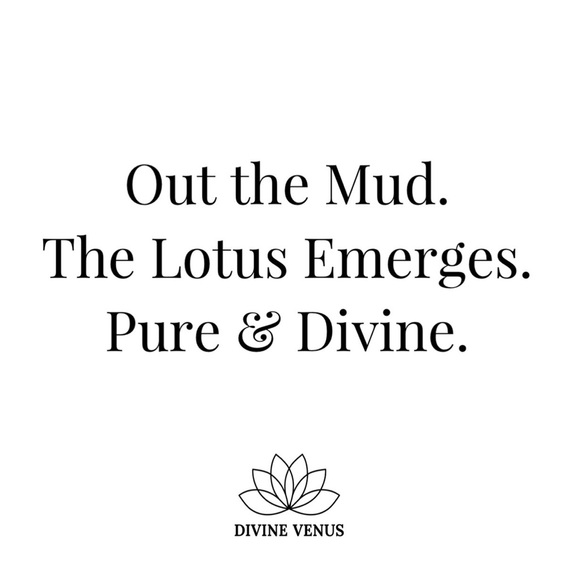 Lotus Pendant Necklace - Stainless Steel - Picture 5 of 5